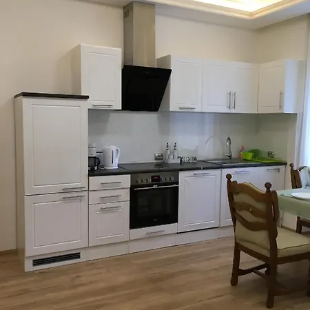 Apartment Top Diplomat Prague Exterior photo